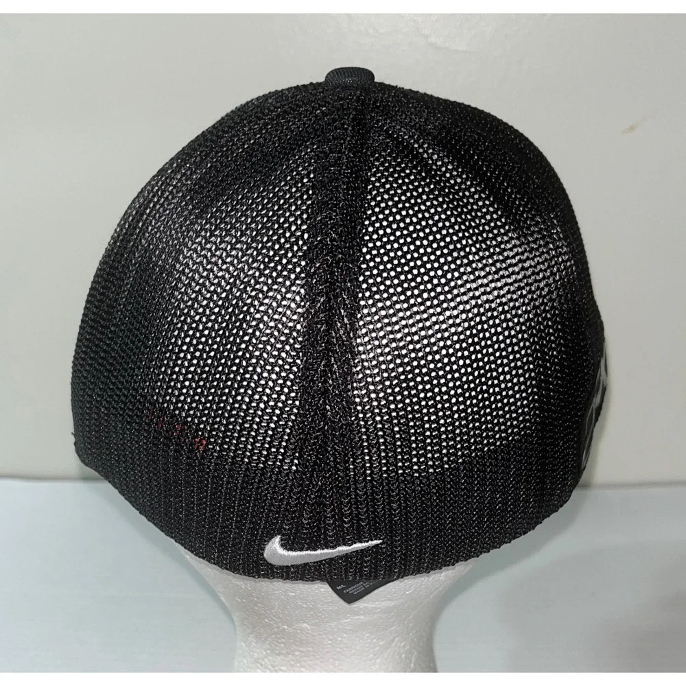 Nike Tiger Woods Collection TW Golf Hat Black Flexfit Trucker Cap 20XI VR-S M/L